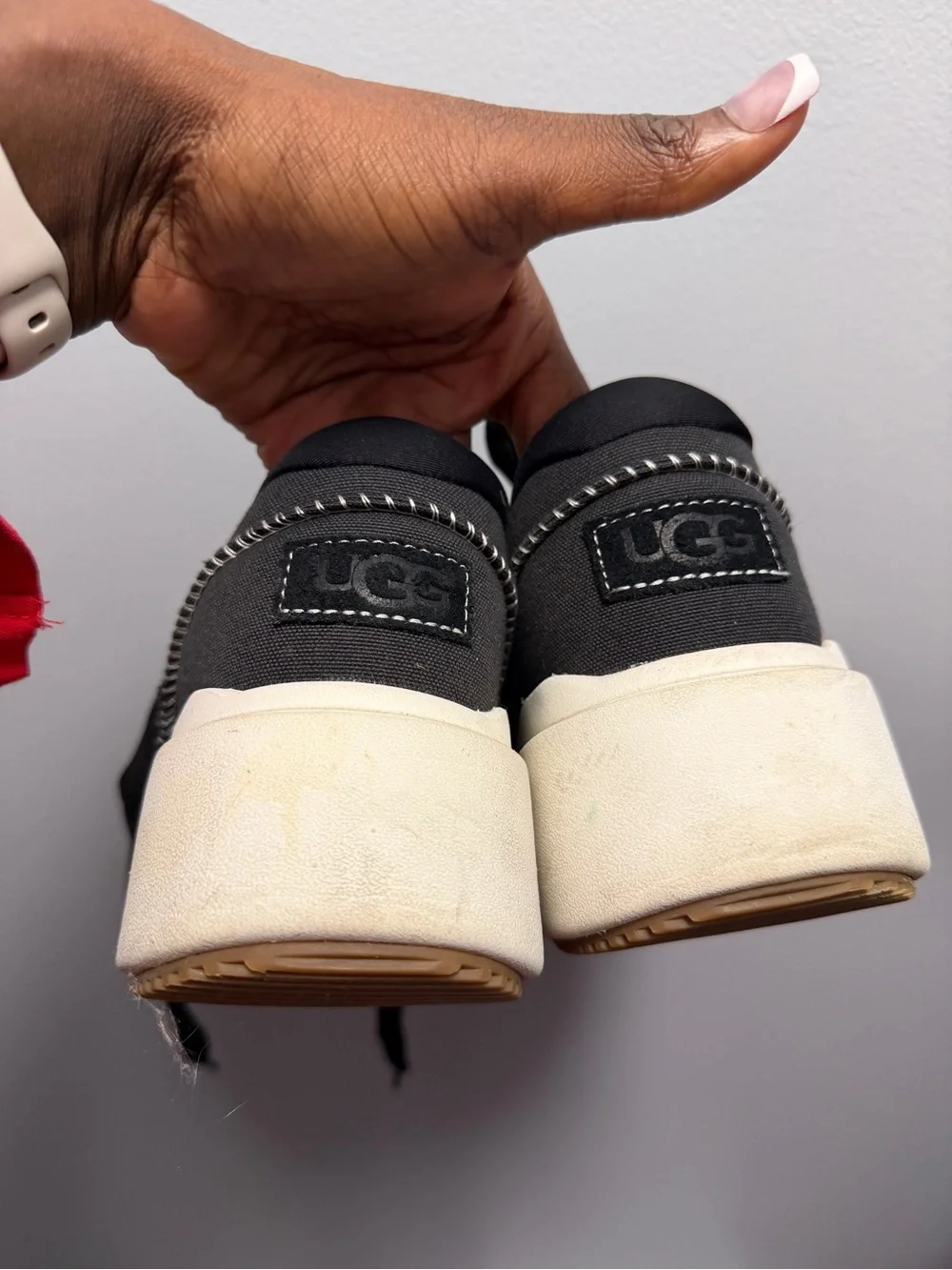 UGG ez duzzit